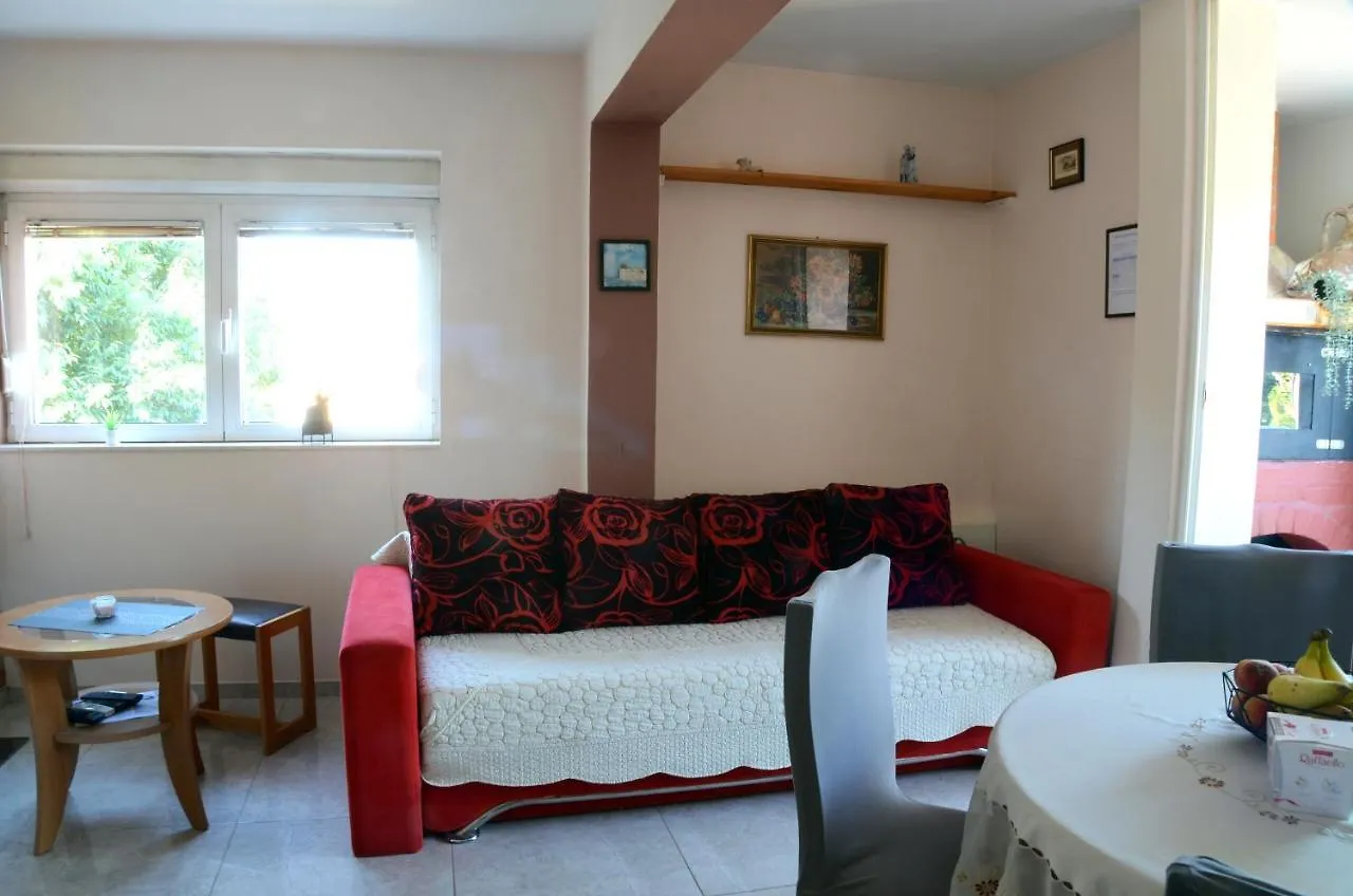 Apartman M&S Biograd Na Moru 0*,  Croácia